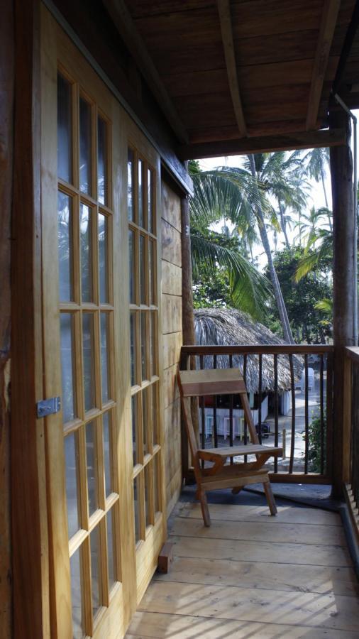 El Almendron Beach Hostel Guachaca Esterno foto