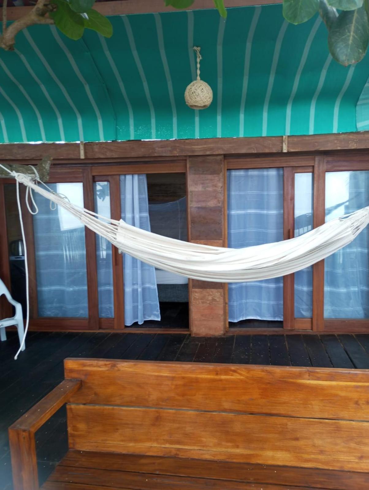El Almendron Beach Hostel Guachaca Esterno foto